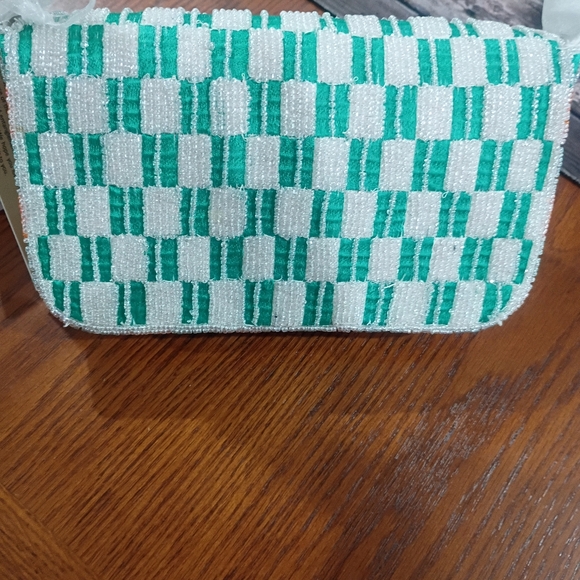 New Release Lobster Beaded Bag - Picture 4 of 7